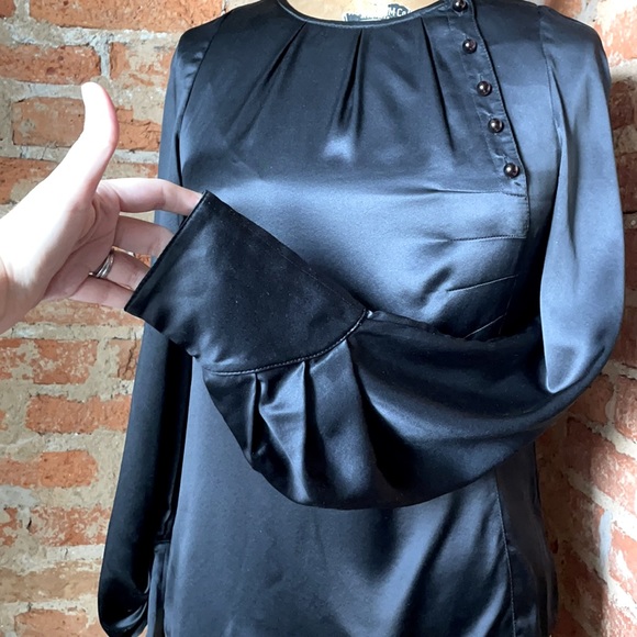 Dramatic Marc Jacobs collection blouse - Picture 2 of 7